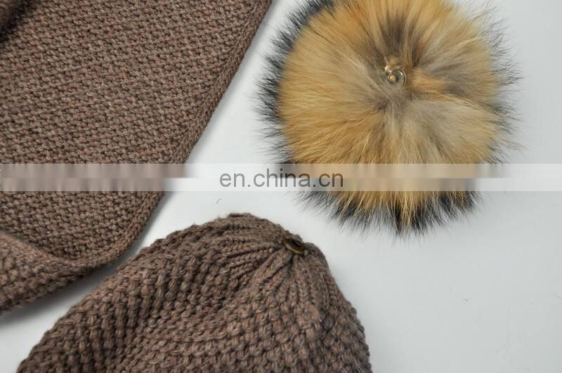 Wholesale Knitted Scarf Women Raccoon Fur Ball Winter Hat All in One Hat and Scarf