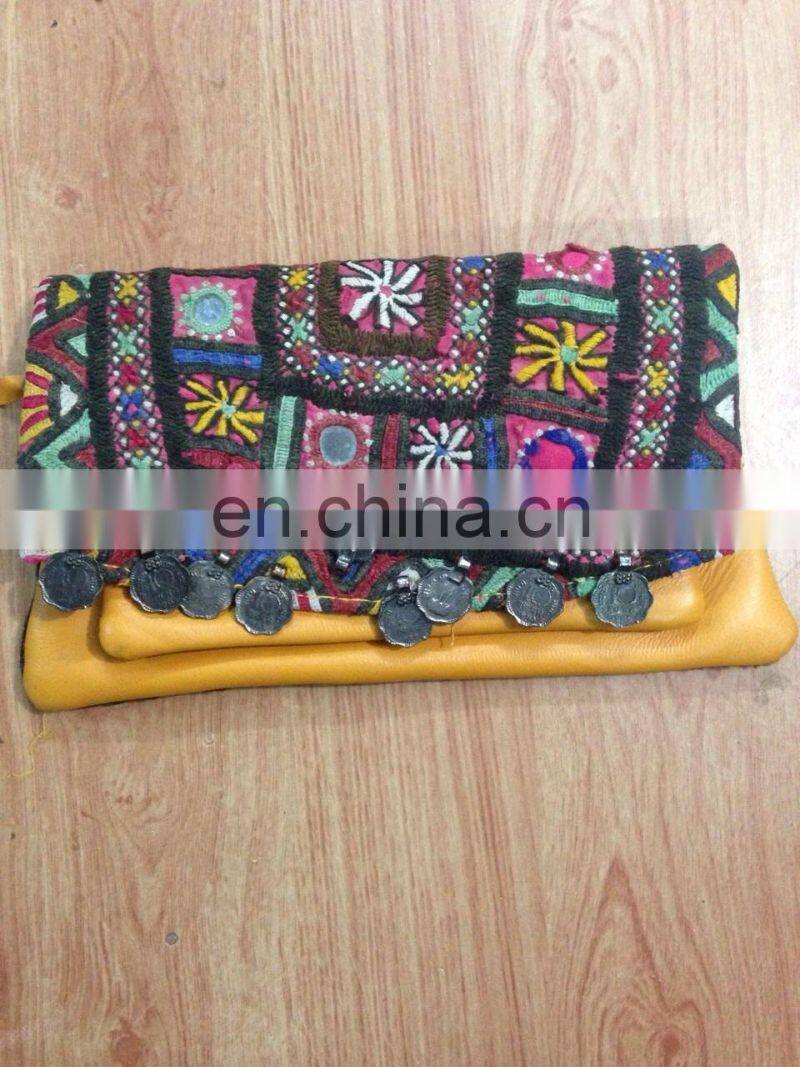 Unique Valentine's Gifts - Beautiful Coin Decor Stylish Party use Royal Clutch