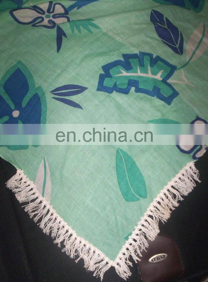 Cotton printed scarf with silver lurex