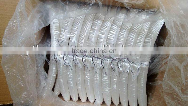 EM1308-002 promotions gift satin hanger classic underwear hanger