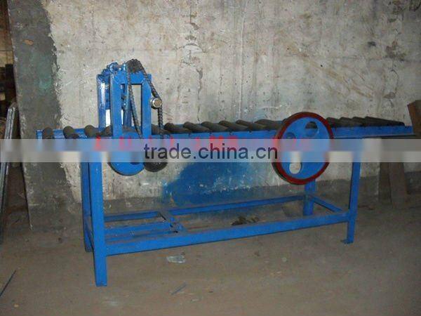 Non-vacuum clay brick extruder