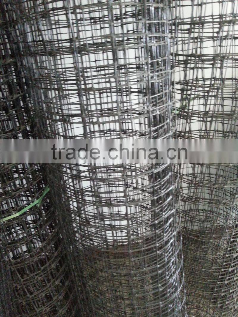 Plastic Square and stretched netting in 100g/sqm