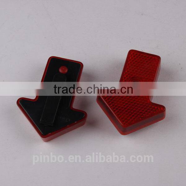 Arrow Shaped Pedestrian Safety Reflectors