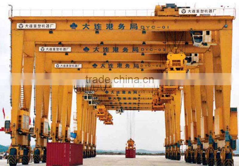 Rubber-Tyred Container Crane