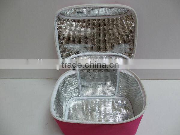 New fashion design 600D small cooler bag