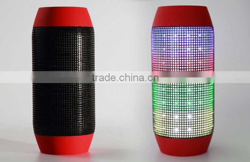2016 best horn speaker , Fasion bluetooth speaker with flashing light , Good music speaker bluetooth for the parting.