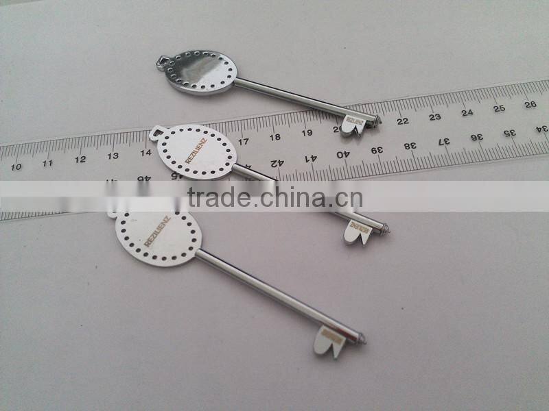Promotional Gifts Your Own Logo Zinc Alloy Metal Key Chain