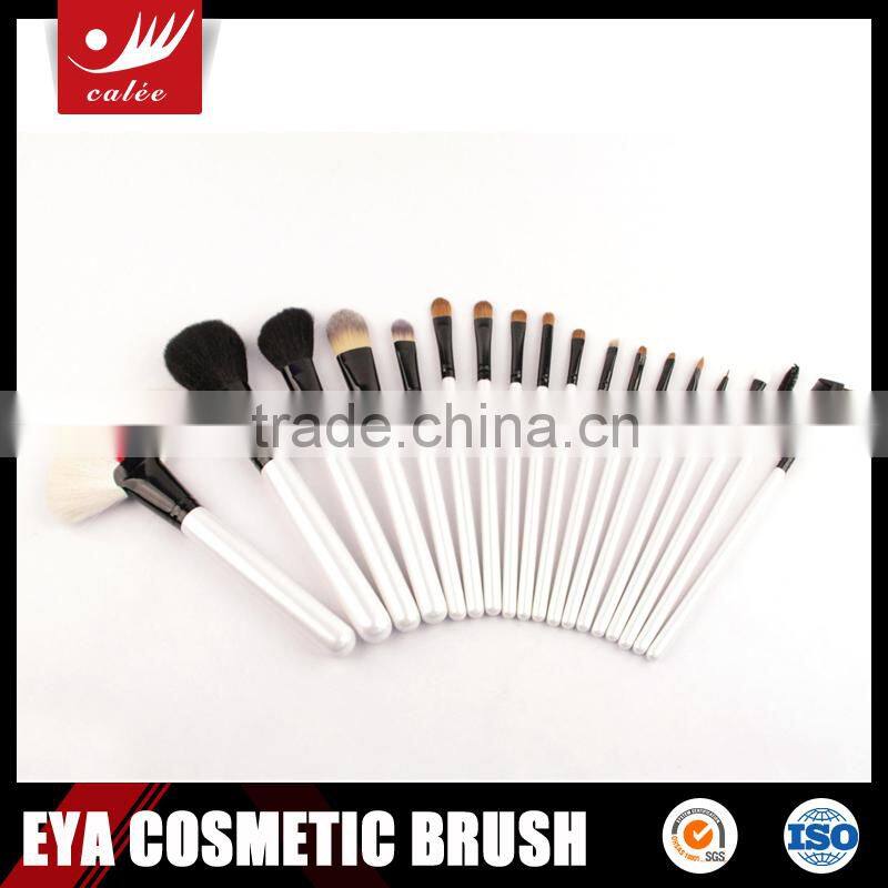 Eya cosmetic brush set,made of white wooden handle and black aluminum ferrule