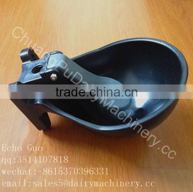 Poly Ethylene Cow Milking Bowl / Automatic Drinking Bowl