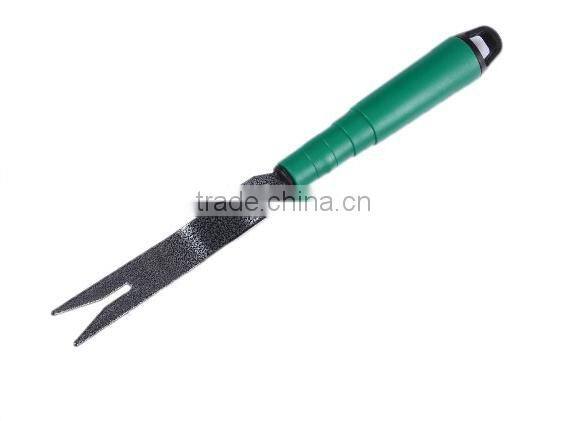 High Quality Gardening Weeder With PP plastic handle