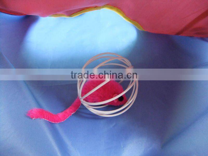 Fur mouse in metal wire ball cat toys