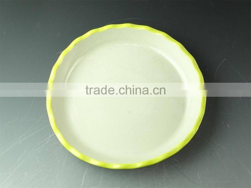 Stocklot hot sale round shape yellow line glaze ceramic bakeware