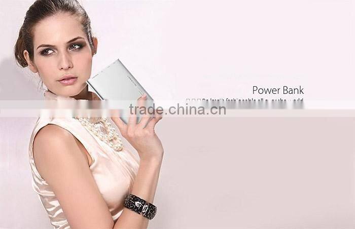 2017 New product exteral battery charger Ultra Slim power bank For iPhone