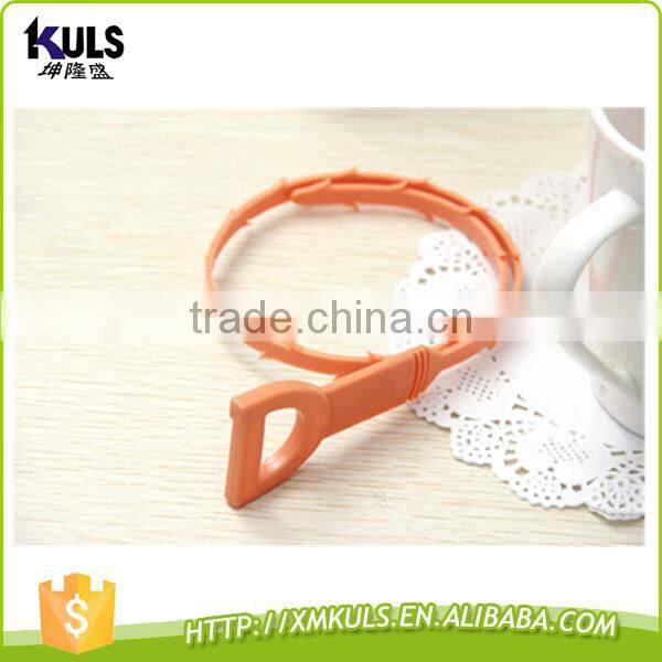 Creative sewer pipe cleaning hook dredge drains plastic hook