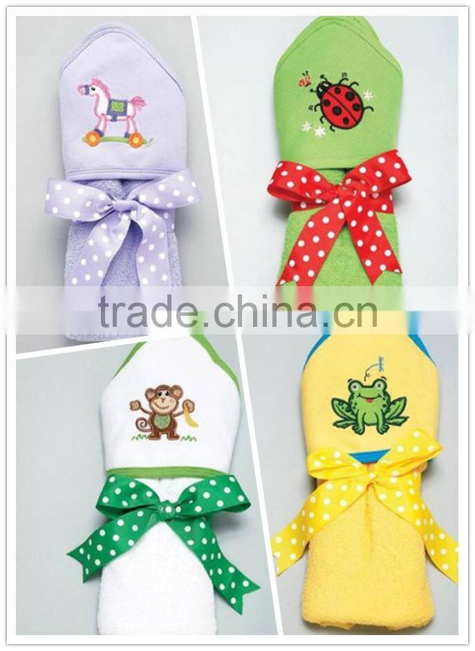 Eco-friendly100%Cotton terry embroidered hooded baby towels
