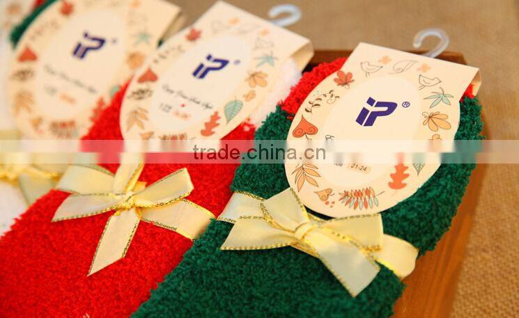 Wholesale Christmas market sleep warm socks fleece lined socks