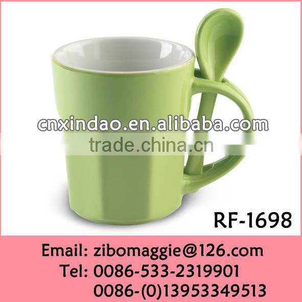 Persoalzied Beautiful Colored Ceramic Promotion Coffee Mug Spoon for Daily Use