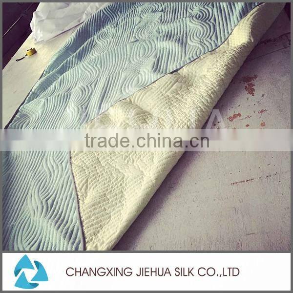 Knitted microfiber blanket made in china