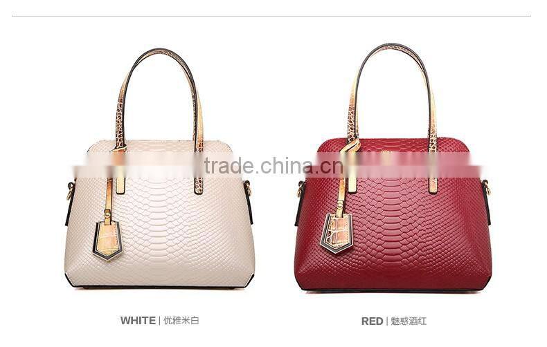 Fashion snake skin pattern ladies' leather handbag at low price