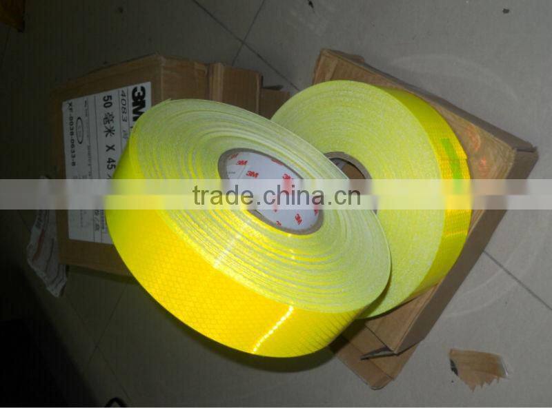 Self adhesive reflective vinyl Road reflective marking tape Arrow warning tape