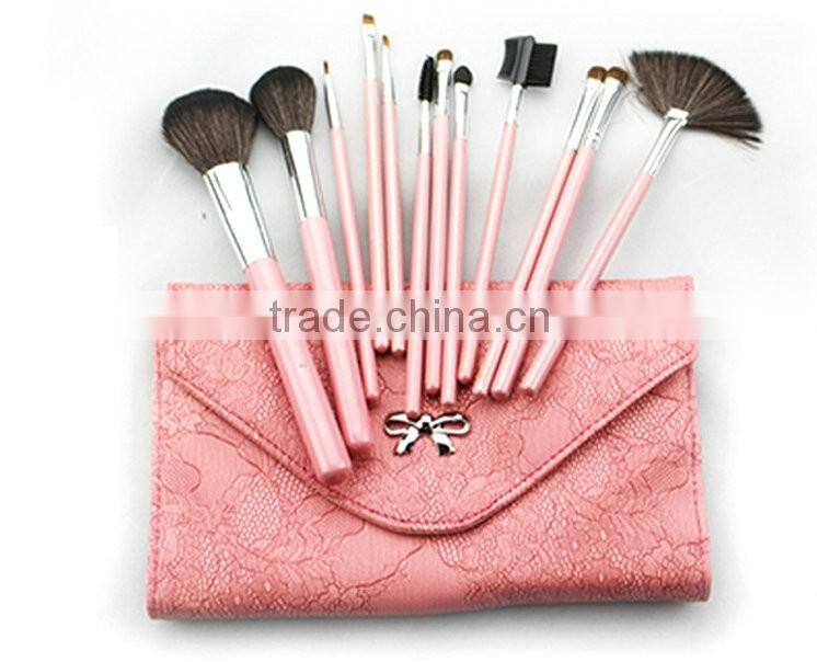 12Pcs Set Professional Makeup Brush Set Foundation Eye Face Shadows Lipsticks Powder Make Up Brushes Kit Tools + Bag