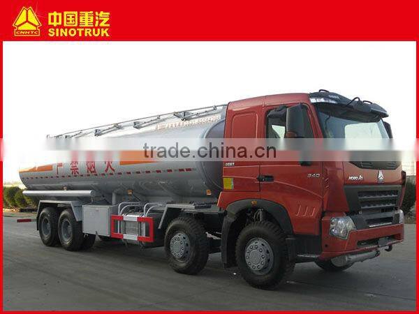 CNHTC SINOTRUK fuel tanker capacity 18CBM & 25CBM