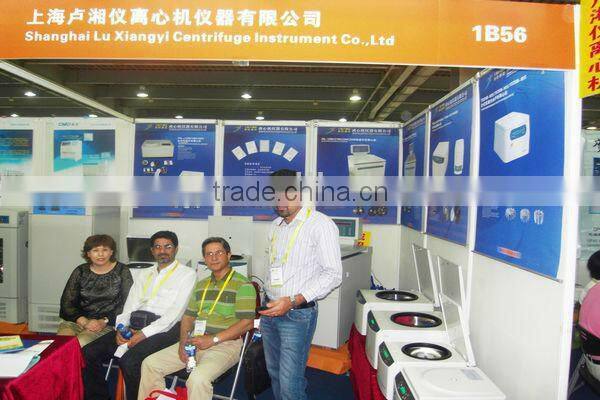 PRP centrifuge with swing rotor