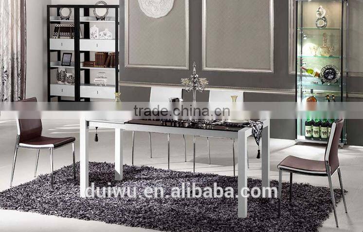 2016 simple modern stainless steel black expandable dining table