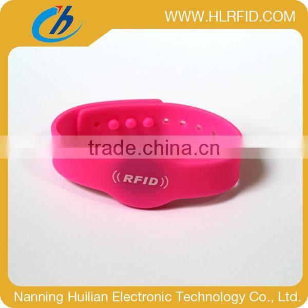 Amusement Park Playground RFID LF/HF/UHF Silicone adjustable wristband/bracelet/watches with low price
