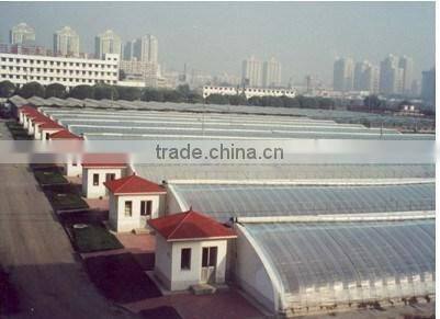 Heat retaining sun room solar greenhouse equipment for cold climate