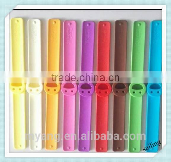 Top quality bracelet insect best mosquito repellent,smile face shape mosquito repellenting