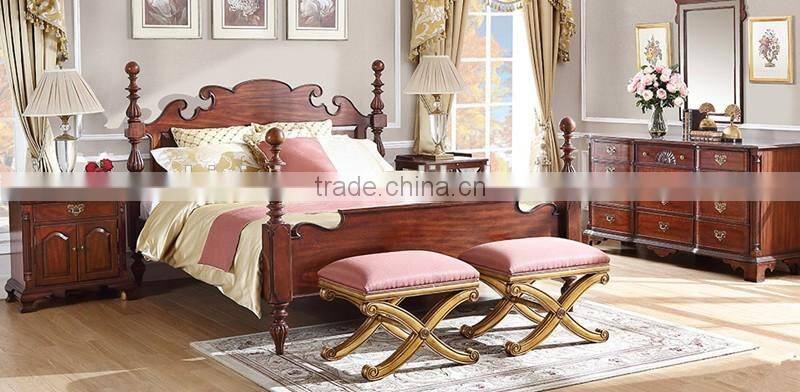 Antique Replica Style Living Room Furniture Set, British Style Retro Upholstered Chesterfield Sofa