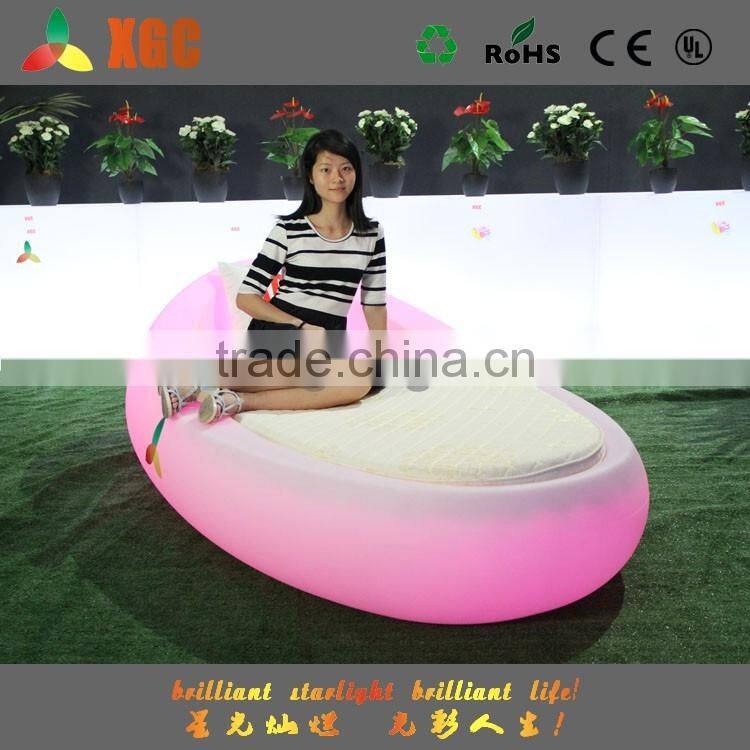 Modern Led Lighting Leather Bed/Luxury bedroom set LED light round shape bed