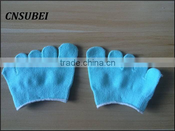 Light green women half feet anti-slip flower pattern grip yaga socks for lady pilates