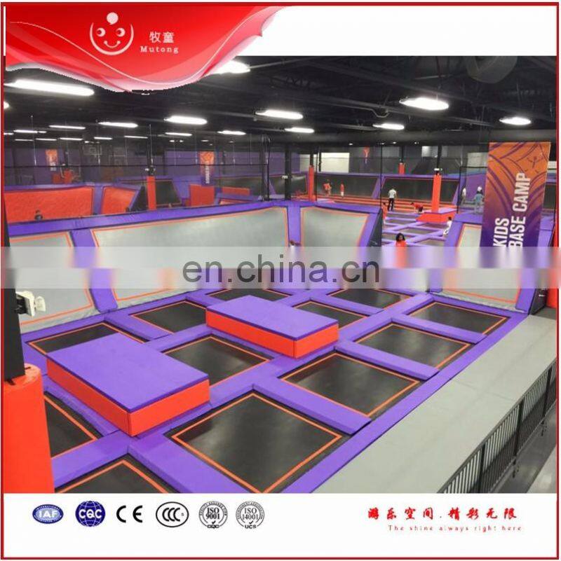 hot item spaceball trampoline with dodgeball foam pit