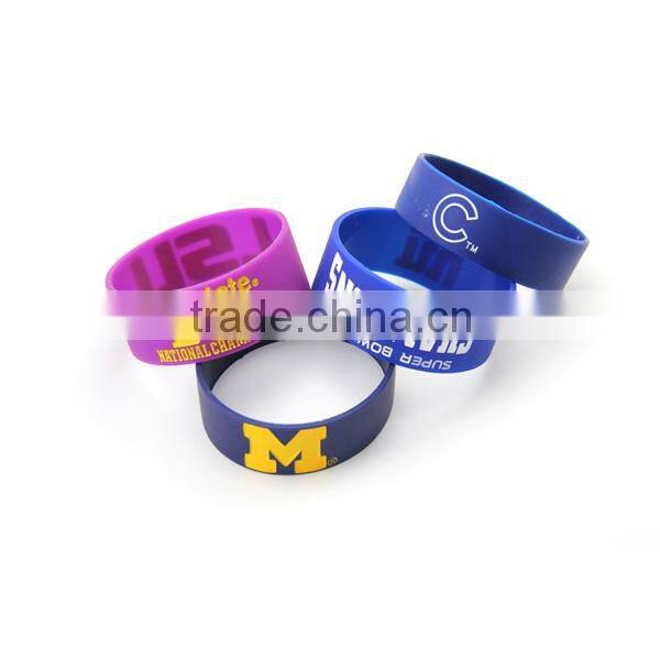 OEM wholesale customzied woven polyester festival wristbands for music party