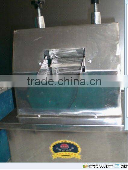 LOWER PRICE HIGH QUALITY TABLE TYPE SUGARCANE JUICE MACHINE