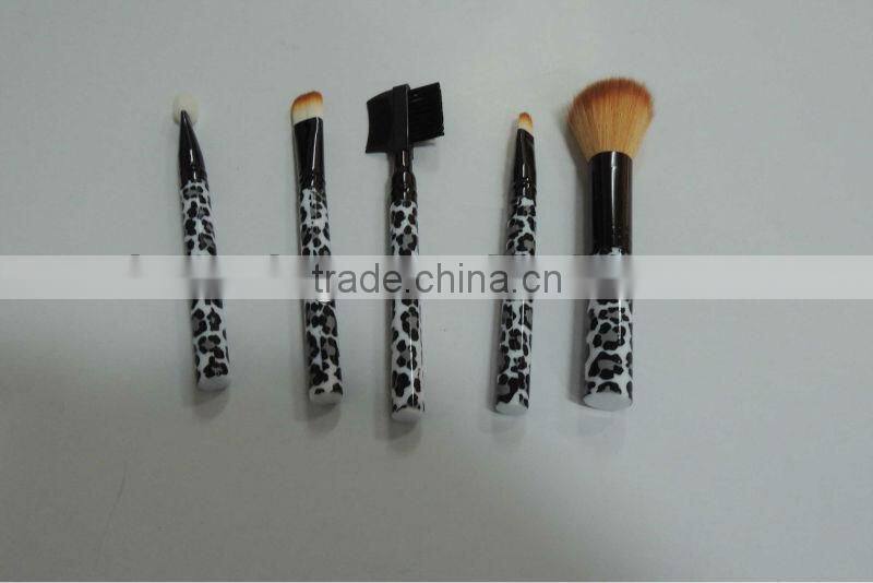 5PCS Fashion Style Makeup Brush Set