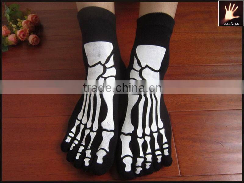 Cotton Warmth Skull Ankle Length Funny Women's Toe Socks