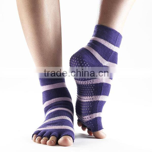 wholesale custom logo grip barre socks