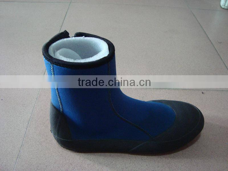 Professional comfortable mens slip-resistant cut-resistant customerize 5mm neoprene dive boots