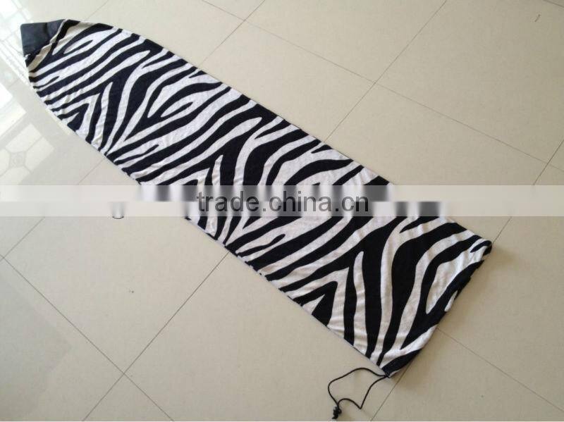 Shortboard surfboard sock / cover