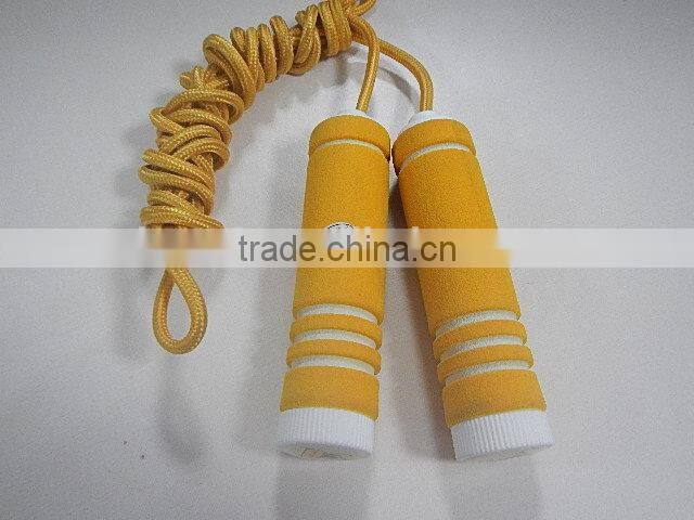 Fashion rubber foam skipping rope