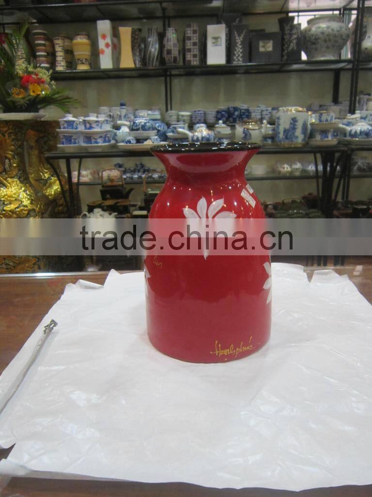 Eco-friendly ceramic vase, red color, modern design made in Vietnam, Hanoi