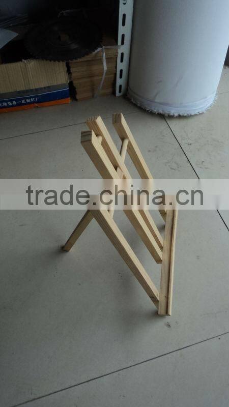 wood easel