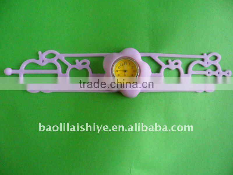 Newest Innovating Silicone Watch for Kids and Ladies