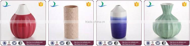 Wholesale black & white small size porcelain antique vase