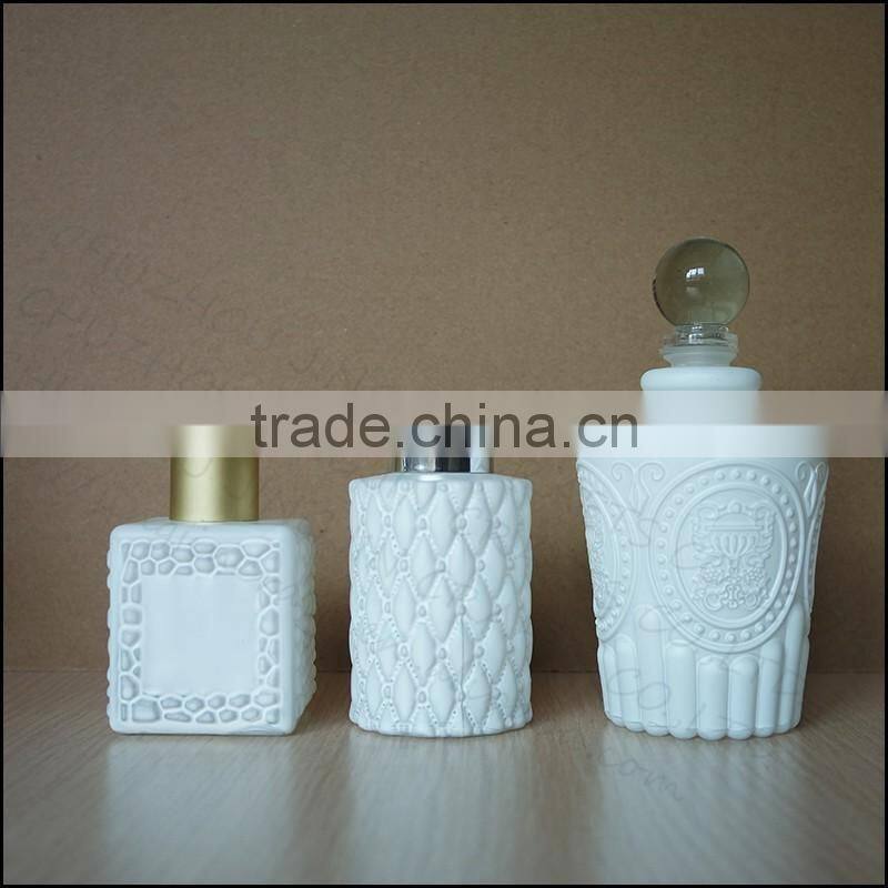 High quality perfume bottle round diffuser glass bottle wholesale