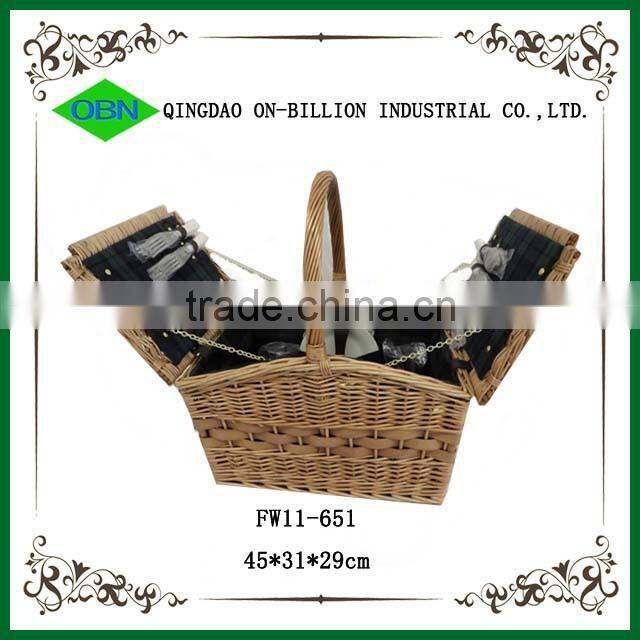 2014 New Style China 2 person Wicker bult Picnic basket set with cutlery