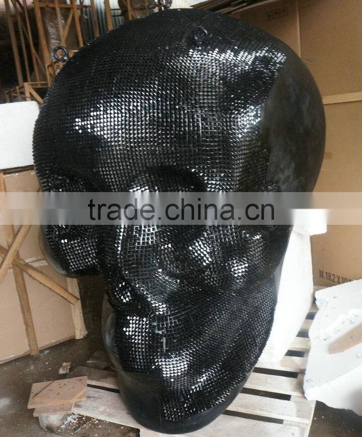 Giant skull sculpture for bar decoration